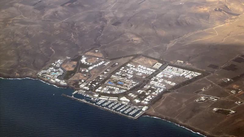 Puerto Calero marina, Lanzarote